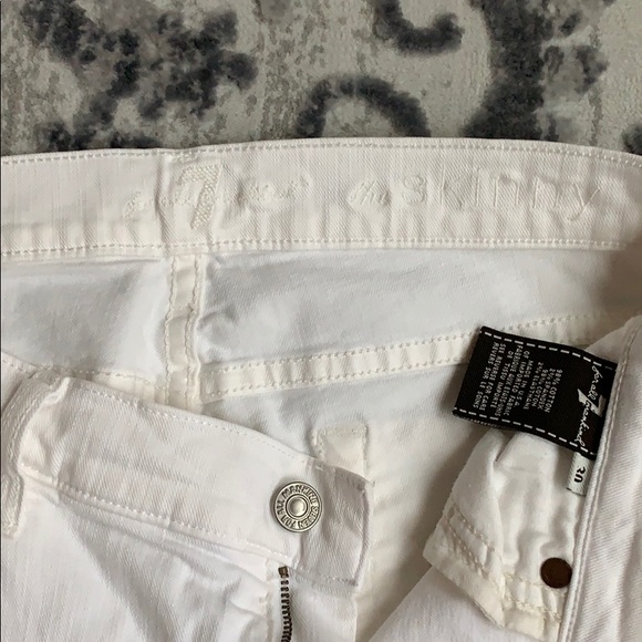 7 for all Mankind white skinny jeans - Picture 2 of 3